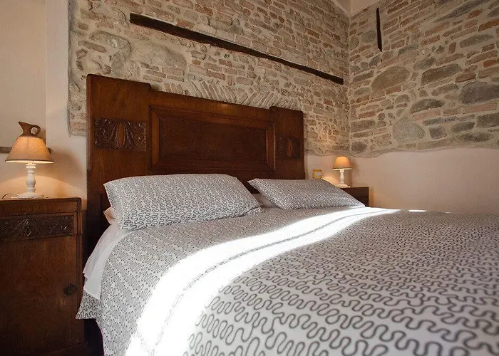 Relais Corte Dei Turchi Couette-café Longiano