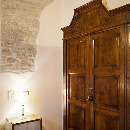 Relais Corte Dei Turchi 4* 롱기아노