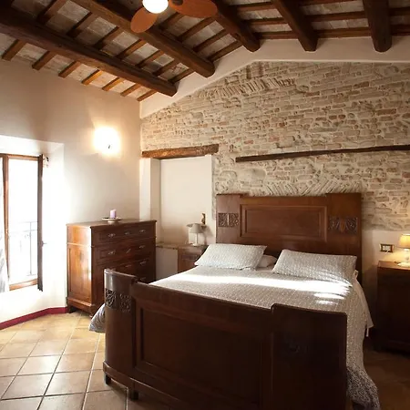 Relais Corte Dei Turchi Frühstückspension Longiano