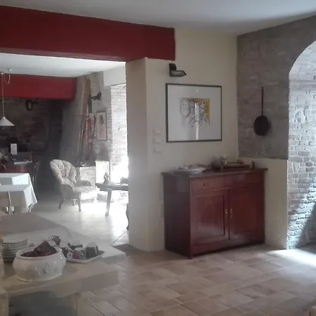 Relais Corte Dei Turchi לינה וארוחת בוקר 4*