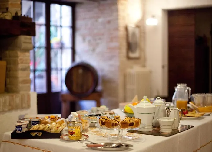 Oda ve Kahvaltı Relais Corte Dei Turchi