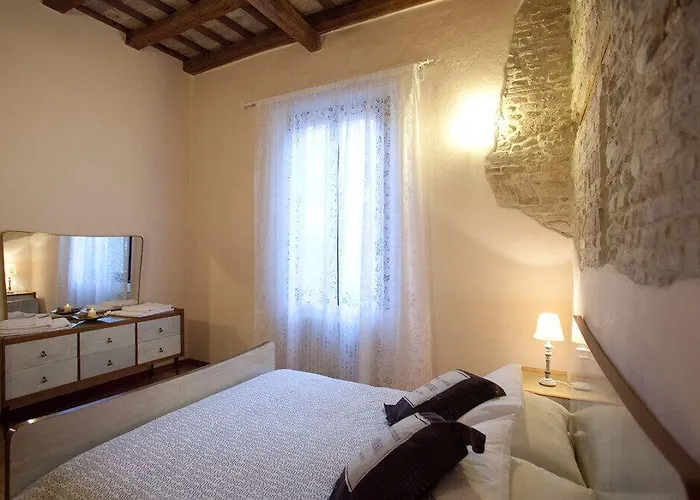 Oda ve Kahvaltı Relais Corte Dei Turchi