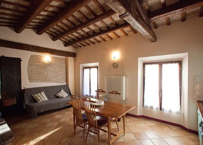 Relais Corte Dei Turchi Oda ve Kahvaltı Longiano